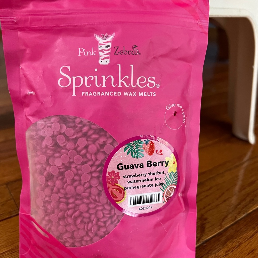 Pink Zebra Guava Berry Sprinkles Wax Melts
